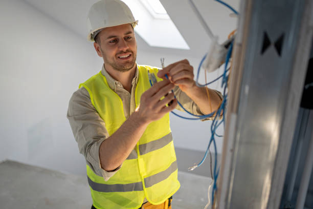 Best Local Electrician Companies  in Oakland City, IN